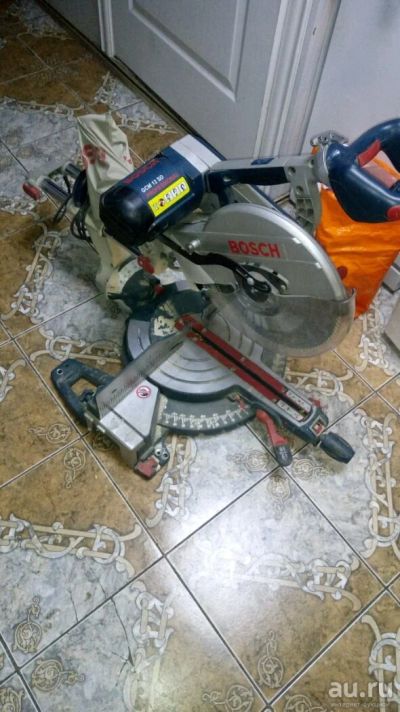 Лот: 10654360. Фото: 1. Торцовочная пила Bosch GCM 12sd. Электроинструмент