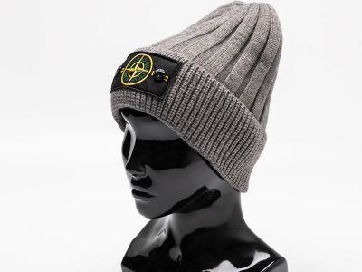 Лот: 21045509. Фото: 1. Шапка Stone Island. Шарфы, платки
