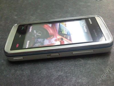Лот: 462698. Фото: 1. Nokia 5530 на гарантии. Кнопочные мобильные телефоны