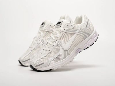 Лот: 24974086. Фото: 1. Кроссовки Nike Air Zoom Vomero... Кеды, кроссовки, слипоны