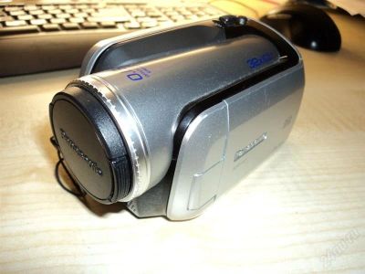 Лот: 1429700. Фото: 1. Panasonic SDR-H21EE-S. Видеокамеры