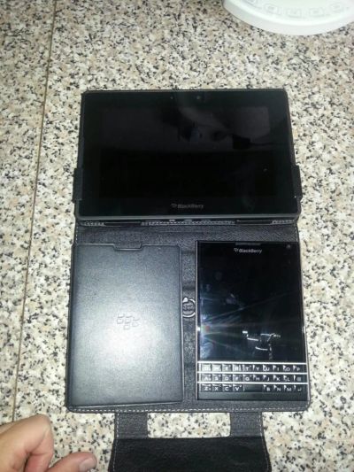 Лот: 6028220. Фото: 1. Blackberry passport. Смартфоны