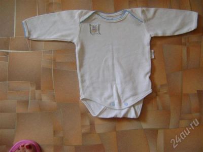 Лот: 440802. Фото: 1. Бодик с длинным рукавчиком. Другое (дети растут)