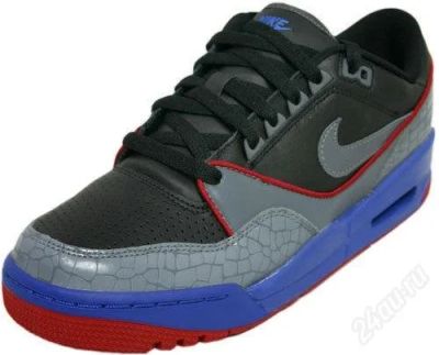 Лот: 783728. Фото: 1. новыe NIKE ASSAULT кроссовки размера... Кеды, кроссовки, слипоны