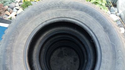 Лот: 16551992. Фото: 1. Шины от машины зимние шипованные... Шины