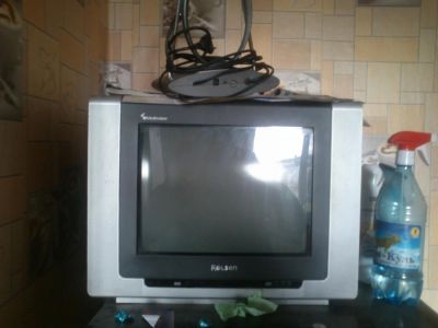 Лот: 4192246. Фото: 1. телевизор Rolsen c DVD-плеером. Телевизоры