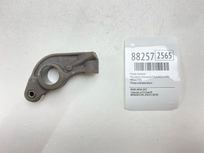 Лот: 22873764. Фото: 1. Рокер клапана Mitsubishi Diamante... Двигатель и элементы двигателя