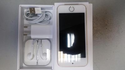Лот: 6595468. Фото: 1. Apple iPone 5s RFB gold 16gb. Смартфоны