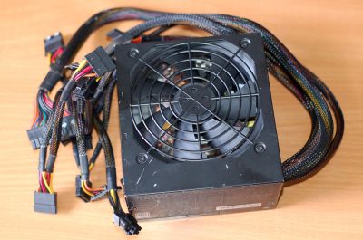 Лот: 22846950. Фото: 1. CoolerMaster 700W. Корпуса, блоки питания