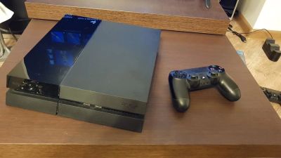 Лот: 10822236. Фото: 1. Sony PlayStation 4. Игровые приставки, консоли
