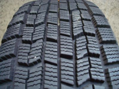 Лот: 3751676. Фото: 1. 185/65 R15 Goodyear(зима) (б/п... Шины