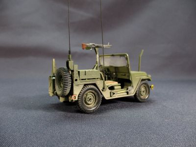 Лот: 14759541. Фото: 1. Модель M151A2 Ford Mutt 1/35. Военная техника