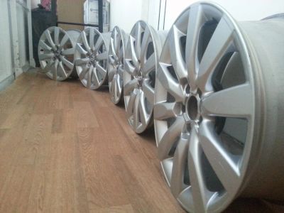 Лот: 5650764. Фото: 1. Оригинальные диски Audi. Диски