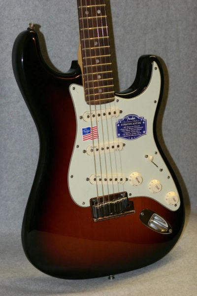 Лот: 7026523. Фото: 1. Fender American Deluxe Stratocaster... Гитары