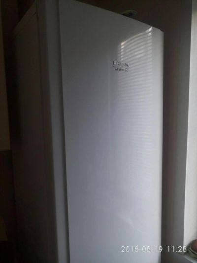 Лот: 8032771. Фото: 1. Холодильник Hotpoint Ariston 1201... Холодильники, морозильные камеры
