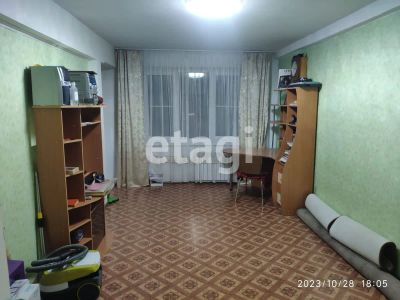 Лот: 10166898. Фото: 1. Продам 3-комн. кв. 62.6 кв.м... Квартиры, студии