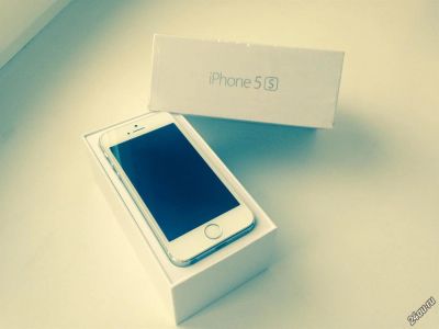 Лот: 4688198. Фото: 1. Apple iPhone 5s 16Gb White/Silver... Смартфоны