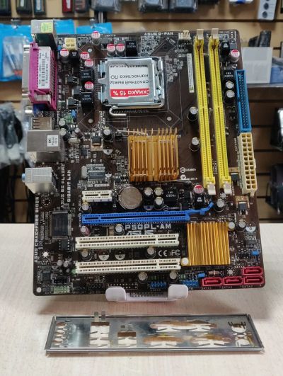 Лот: 20761853. Фото: 1. Мат. плата ASUS P5QPL-AM/LGA775... Материнские платы