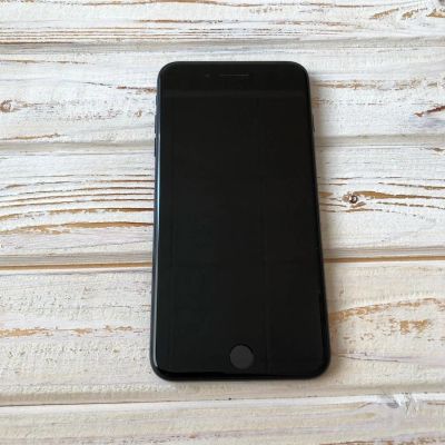 Лот: 16619699. Фото: 1. iPhone 7 Plus 32 GB Black Matte... Смартфоны