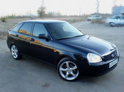 Лот: 7143399. Фото: 1. Куплю Ладу Приору Хэтчбэк. Автомобили