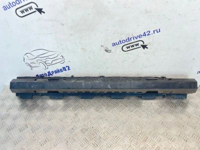 Лот: 25198119. Фото: 1. жесткость бампера Toyota Hilux... Двигатель и элементы двигателя