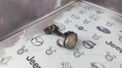 Лот: 23588826. Фото: 1. Шатун Mercedes-Benz E-Class M111E23... Двигатель и элементы двигателя