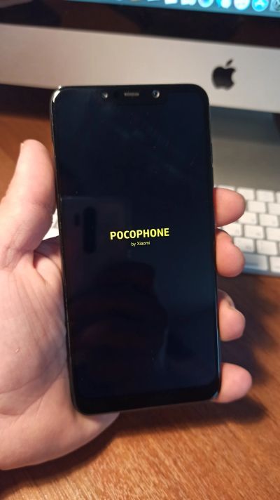 Лот: 14934012. Фото: 1. Xiaomi Pocophone F1. Смартфоны