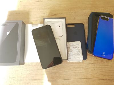 Лот: 12232366. Фото: 1. iPhone 8 plus 64gb space gray... Смартфоны