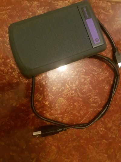 Лот: 9950927. Фото: 1. Внешний HDD 1TB. Внешние жесткие диски
