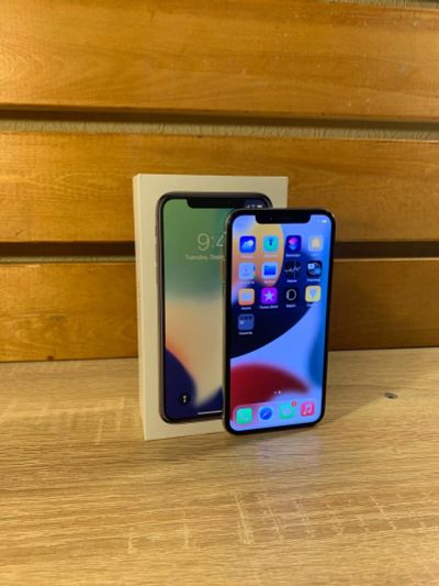 Лот: 18388081. Фото: 1. Apple iPhone X 256 гб Идеальный. Смартфоны