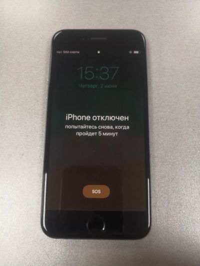 Лот: 20179702. Фото: 1. Iphone 6 A1549. Смартфоны