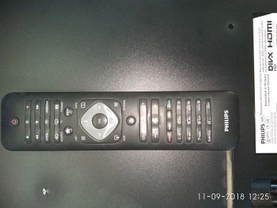 Лот: 12333631. Фото: 1. оригинальный пульт ДУ Philips... Пульты ДУ