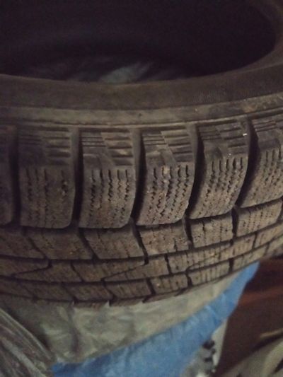 Лот: 16608684. Фото: 1. Зимние шины Hankook 205/55 r16. Колпаки