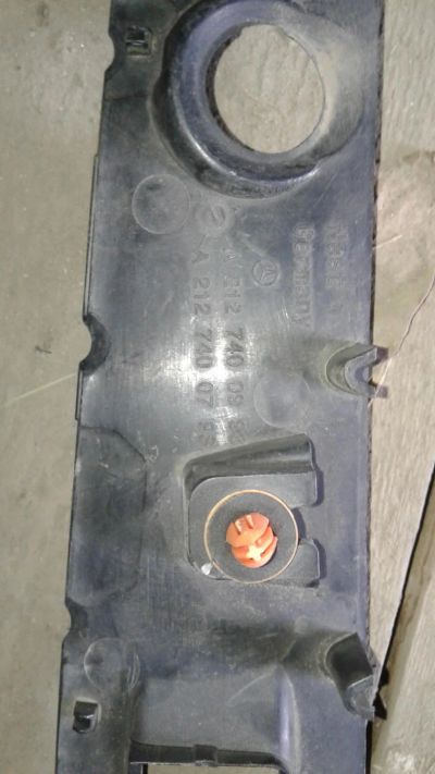 Лот: 9824844. Фото: 1. Mercedes (Мерседес) накладка с... Кузов