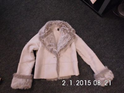 Лот: 4923635. Фото: 1. Продам куртку. Верхняя одежда