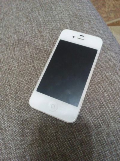 Лот: 6766296. Фото: 1. Apple iPhone 4 8GB. Смартфоны