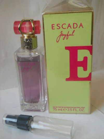 Лот: 5118473. Фото: 1. Joyful Escada 20мл. Женская парфюмерия