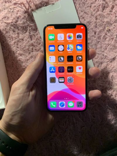 Лот: 16229847. Фото: 1. iPhone X 64gb white. Смартфоны