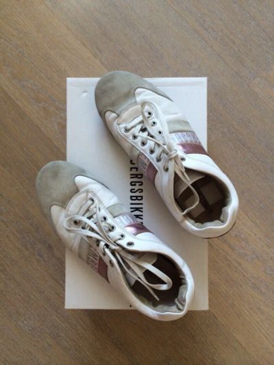 Лот: 5538666. Фото: 1. Кроссовки Bikkembergs 37 размер. Кеды, кроссовки, слипоны