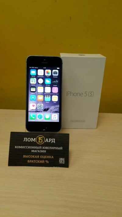 Лот: 10759386. Фото: 1. Смартфон Apple iPhone 5S 16GB... Смартфоны