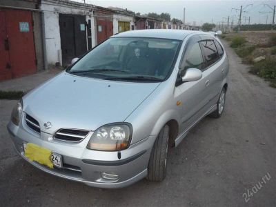 Лот: 2073087. Фото: 1. Nissan Tino 1999г Идеальное состояние. Автомобили