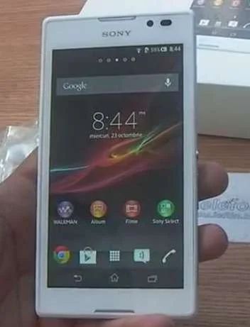 Лот: 6875439. Фото: 1. Sony xperia C2305 White в идеальном... Смартфоны