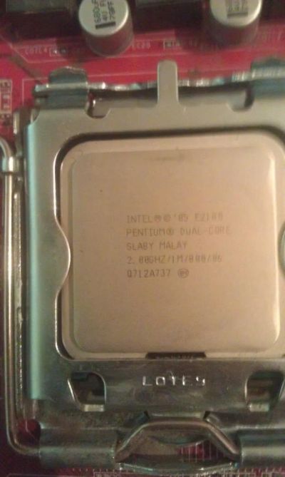 Лот: 4380133. Фото: 1. 2-х ядерный процессор Intel Pentium... Процессоры