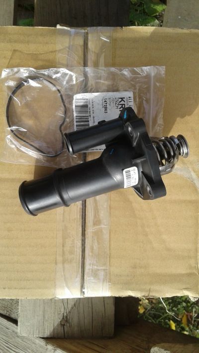 Лот: 12308565. Фото: 1. Термостат Форд Фокус 2 Ford Focus... Двигатель и элементы двигателя