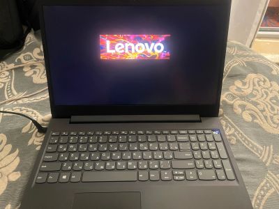 Лот: 20658976. Фото: 1. Ноутбук 15.6 Vega 8, ryzen 5 3500u. Ноутбуки