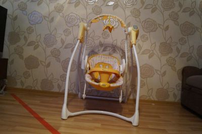 Лот: 10834475. Фото: 1. Электрокачели GRACO. Другое (дети растут)