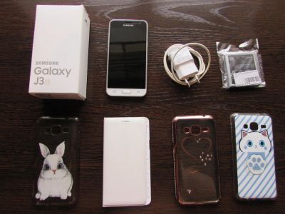 Лот: 11312744. Фото: 1. Смартфон Samsung Galaxy J3 (2016... Смартфоны