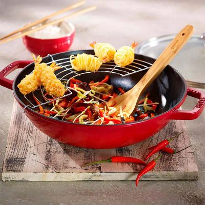 Лот: 24941149. Фото: 1. Вок Staub 30см со стеклянной крышкой... Сковороды и сотейники