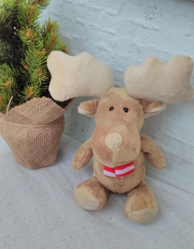 Лот: 12043125. Фото: 1. Мягкая игрушка Лось. Мягкие