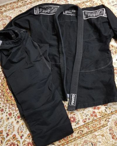 Лот: 12703738. Фото: 1. Кимоно для jiu jitsu Manto размер... Одежда для боевых искусств